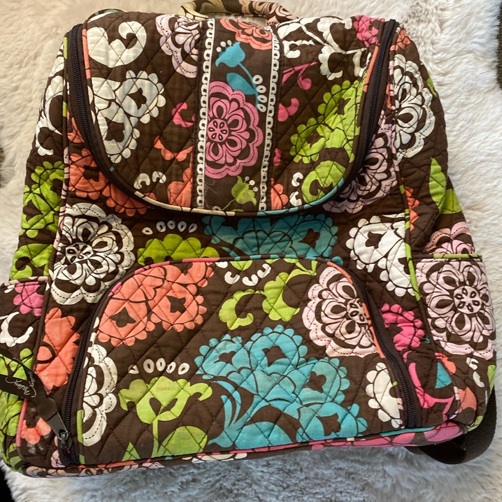 VERA BRADLEY bright, fun backpack in good used condition 11x14 Lola pattern